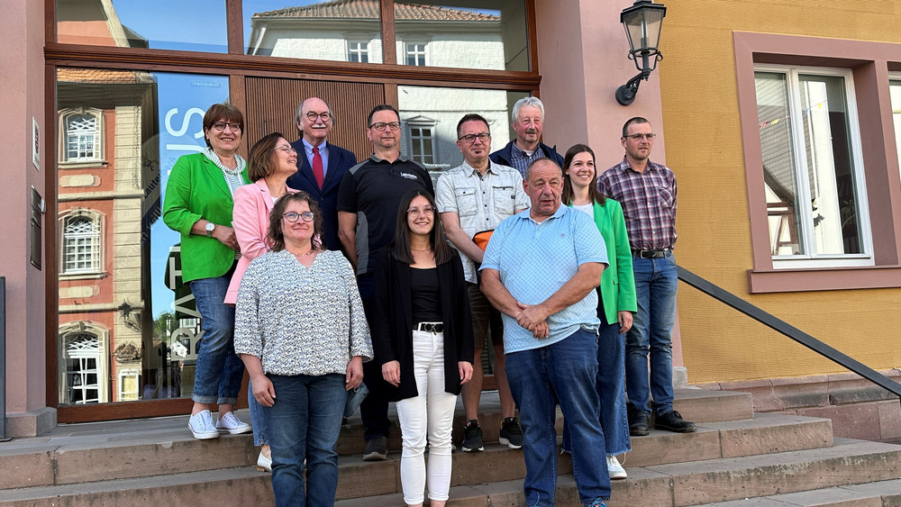 Die Verantwortlichen des Prämienmarkts in Lauterbach freuen sich schon auf das große Volksfest. 