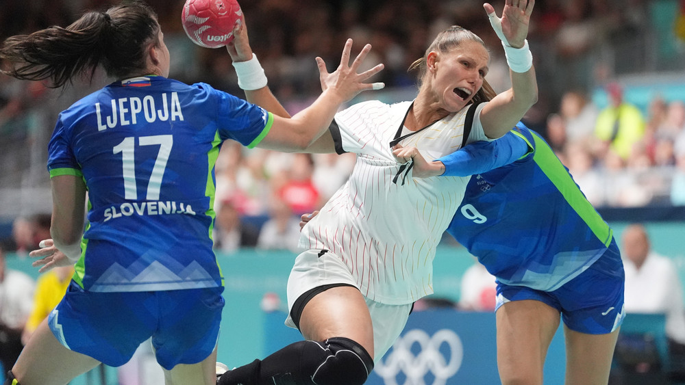 Die deutschen Damen, rund um Xenia Smits (Mitte), haben die Sloweninnen geschlagen. 