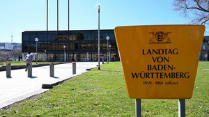 Kopf-an-Kopf-Rennen in Baden-Württemberg: Grüne laut Umfragen knapp hinter CDU