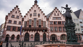 "Schmutzkampagne": Raue Töne vor OB-Stichwahl in Frankfurt