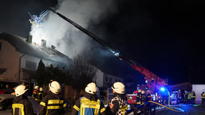 Wohnungsbrand nach Explosion in Bayern