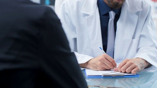 Krankschreibung ab dem ersten Tag: Koalition plant verschärfte Regeln