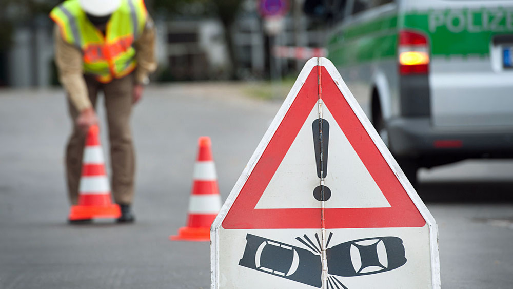 Warndreieck, Unfall, Motorrad