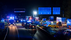 A67 nach tödlichem LKW-Unfall bis Mittag gesperrt