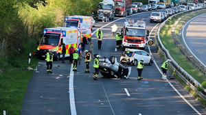 Zwei Frauen bei Autobahnunfall schwer verletzt