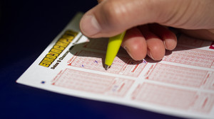 Eurojackpot - aktuelle Gewinnzahlen der Ziehung vom 21.10.2025