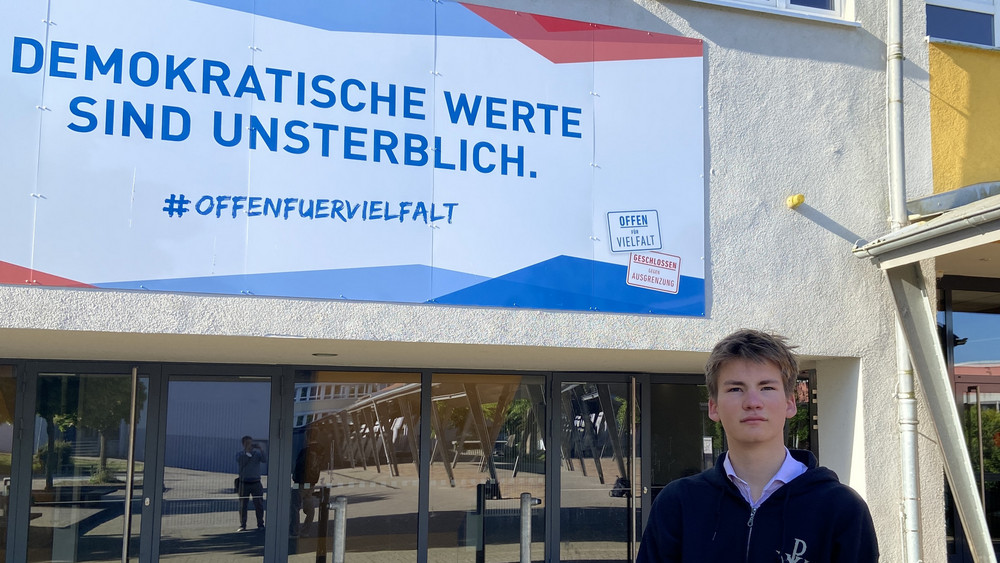 "Ich bin stolz auf die Werte, die die Walter-Lübcke-Schule vertritt", sagt Schulsprecher Felix Wagner.