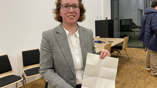 Losentscheid in Nauheim: Radosti geht in Bürgermeister-Stichwahl