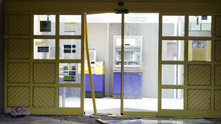 Geldautomatensprenger in Frankfurt scheitern: Flucht und Festnahme