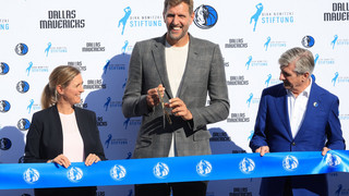 Basketball-Superstar Dirk Nowitzki zurück in Würzburg