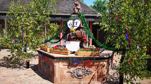 Erbacher Brunnen präsentieren sich in schönsten Pfingstschmuck