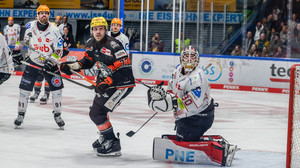 Löwen Frankfurt verlieren 2:4 gegen Bremerhaven in der DEL