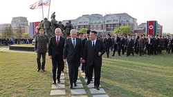 Nordkorea gedenkt seiner Soldaten, die im Ukraine-Krieg gefallen sind