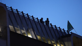 Frankfurt: Parkhaus "Alt-Sachsenhausen" von Fridays for Future besetzt