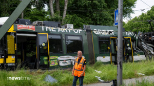 Berlin: Straßenbahn entgleist