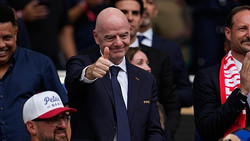 "Niemand verkauft den Fußball": FIFA weist UEFA-Kritik an Investorenplan zurück