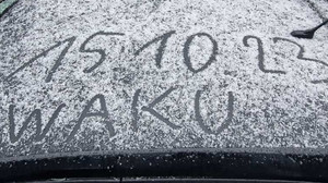 Vorgeschmack auf den Winter: Erster Schnee auf der Wasserkuppe