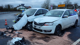 Hünfeld-Rückers: Sechs Verletzte nach Unfall auf B27