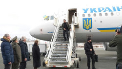 Selenskyj auf dem Weg zu Trump – Europäer versichern Ukraine ihre Unterstützung