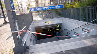 Nach Messerangriff in Berliner U-Bahnhof - Angreifer für tot erklärt