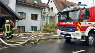 Zwei Verletzte bei Feuer in Flüchtlingsunterkunft in Wüstensachsen