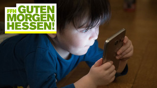 Ab wann sollten Kinder ein Handy haben? Tipps vom Experten