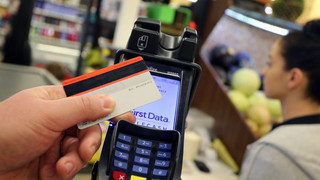 Kartenzahlung immer beliebter: Darf Laden Barzahlung ablehnen?