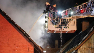 Dachstuhlbrand bei einer Scheune in Alheim