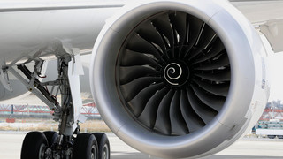 Bombendrohung: Flugzeug stoppt Flug von Indien nach Frankfurt