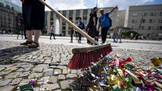 Wiesbaden: "Konfettiverbot" bei Hochzeiten