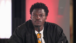 Jetset-Leben beginnt: Erste PK & persönliche Geständnisse