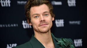 Harry Styles liefert mit „Late Night Talking" einen absoluten Ohrwurm