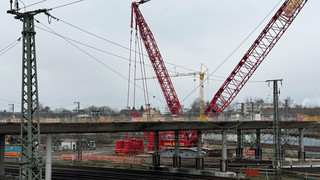 Brückenbau am Hauptbahnhof: Änderungen im Bahnverkehr rund um Hanau