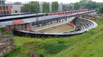 Zug in Mainz muss wegen Rangelei im Gleis bremsen