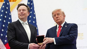 Wieder beste Freunde: Trump verleiht Elon Musk einen Orden