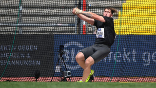 Leichtatletik-DM in Kassel: Sören Klose holt Titel mit dem Hammer
