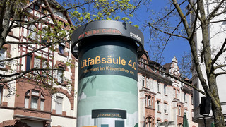 Litfaßsäule für den Krisenfall in Darmstadt