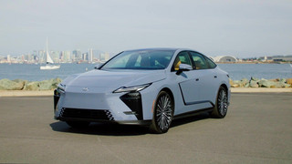 Der neue Lexus ES - Design - Clean Tech x Elegance
