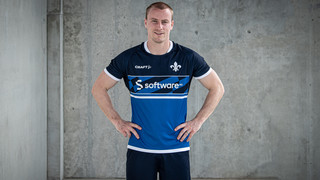 Mit Lilien-Brustring: Das ist das neue Heimtrikot von Darmstadt 98