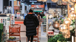 Vorsatz für 2025: Deutsche wollen sparen