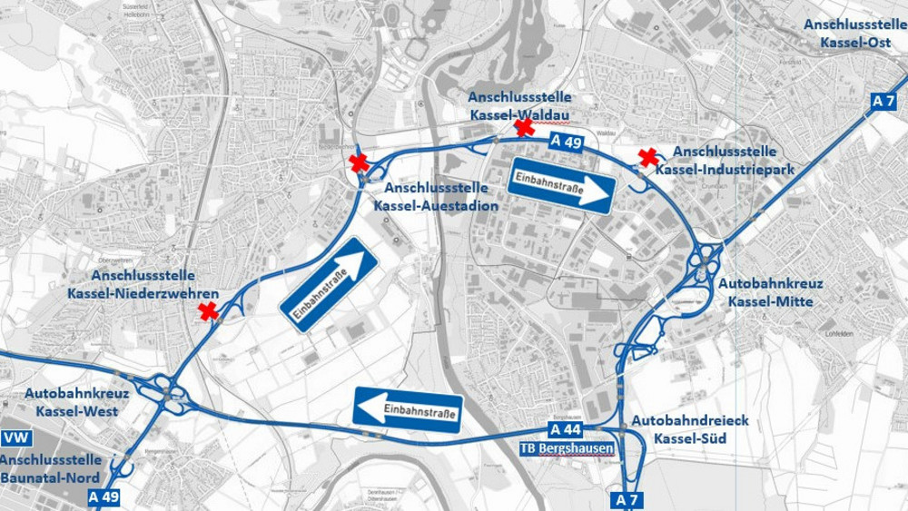 So sieht die Verkehrsregelung auf den Autobahnen bei Kassel derzeit aus.