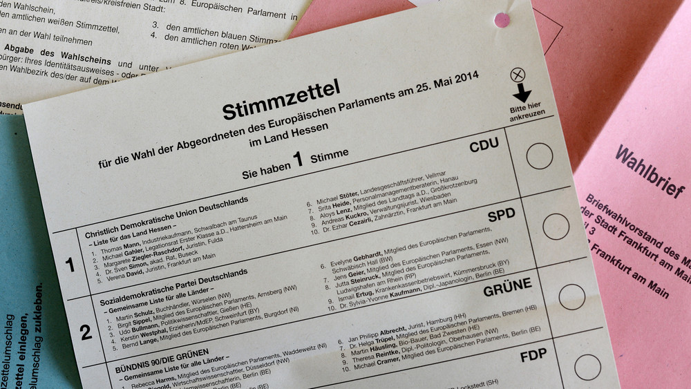 Bei der Europawahl darf jeder genau ein Kreuz auf dem Wahlzettel machen (Symbolbild). 