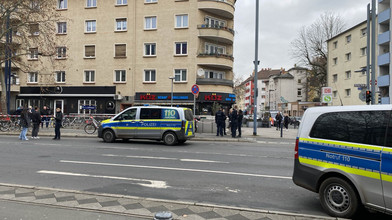Explosion in Offenbar vor Shisha-Bar in der Berliner Straße