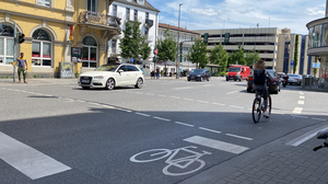 Mega-Verkehrsversuch in Gießen: Radler bekommen halben Anlagenring