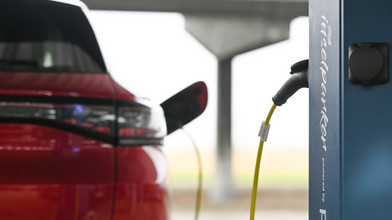 Studie: Hersteller geben auf E-Autos weniger Rabatt