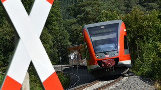 Tödlicher Unfall - Kleinkind in Lahntal von Kurhessenbahn erfasst
