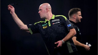 Darts-Star van Gerwen verspottet deutschen Gegner Arno Merk