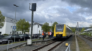 Bauna-Sprinter: Studie soll Machbarkeit der Zug-Verbindung prüfen