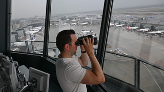 Dürfte auch Kunden treffen: Flugsicherung erhöht Gebühren für Lotsen