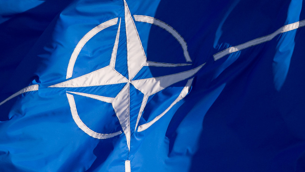 Die Nato knüpft einen ukrainischen Beitritt zu dem Verteidigungsbündnis an Bedingungen. (Symbolbild)